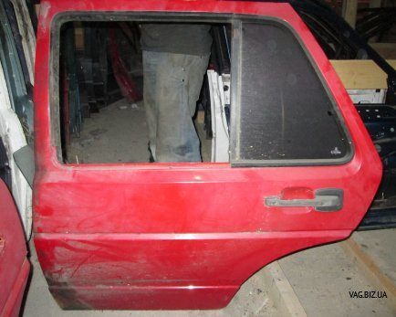 Дверь задняя левая на Volkswagen Jetta II 1984-1992 1