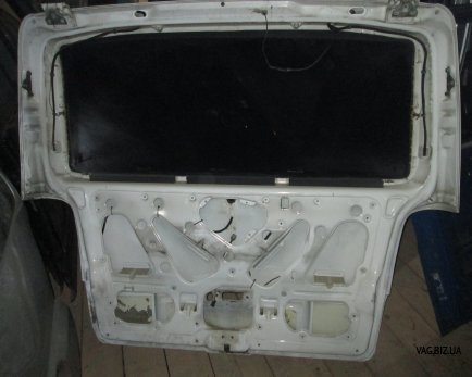 Крышка багажника (ляда) на Mercedes Vito W638 1996-2003 2