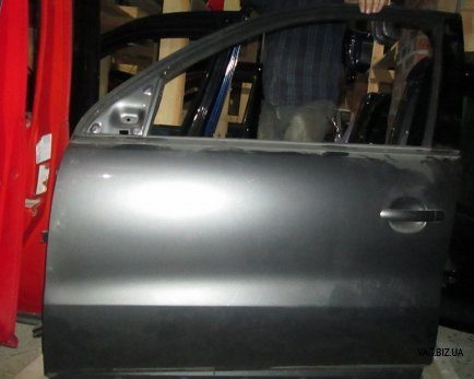 Дверь передняя левая на Volkswagen Tiguan 2007-2016 1