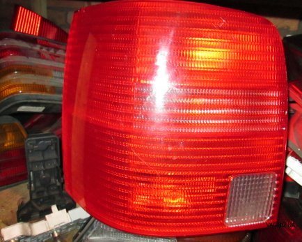 Фонарь задний левый (до 2000 года выпуска) на Volkswagen Passat B5 1997-2005 1